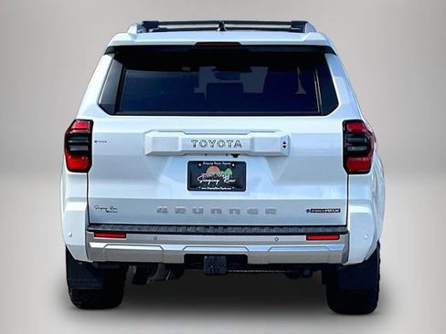 Used 2025 Toyota 4Runner Limited AWD/4WD image 6