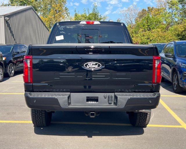 New 2026 Ford F150 XLT w/ Equipment Group 302A MID AWD/4WD image 4