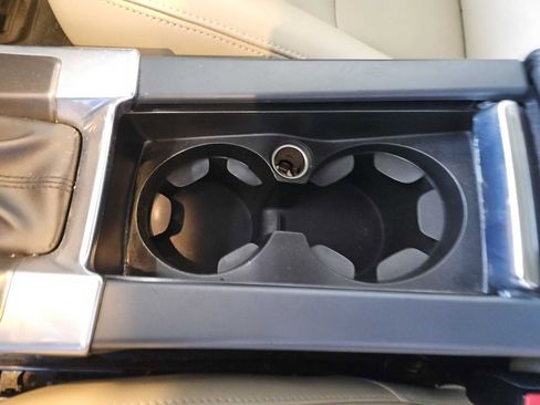 Used 2016 Volvo XC60 T6 w/ Protection Package image 25