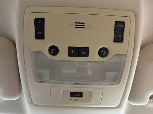 Used 2013 Lexus ES 350 w/ Premium Pkg image 36