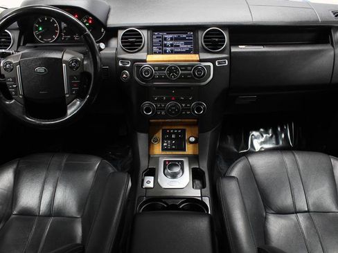 Used 2015 Land Rover LR4 HSE AWD/4WD image 9