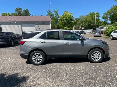 Used 2023 Chevrolet Equinox LT FWD image 4
