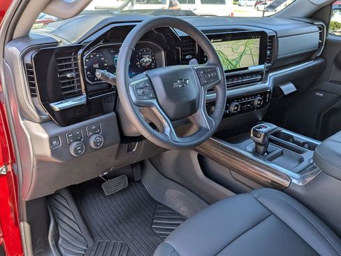 New 2026 Chevrolet Silverado 1500 LT Trail Boss w/ Convenience Package II AWD/4WD image 10
