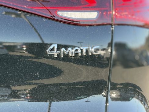 New 2026 Mercedes-Benz EQE 320 4MATIC SUV image 11