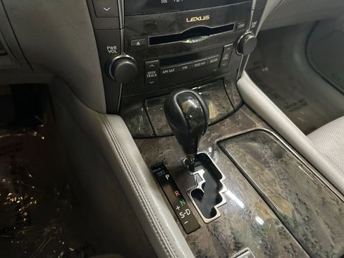 Used 2009 Lexus LS 460 RWD image 22