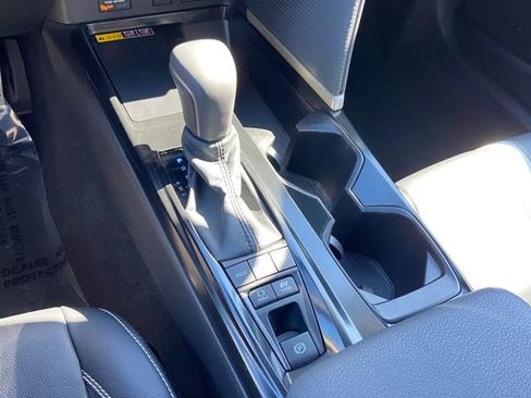 Used 2025 Toyota Camry SE image 20