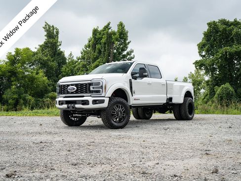 New 2026 Ford F350 Platinum AWD/4WD image 1