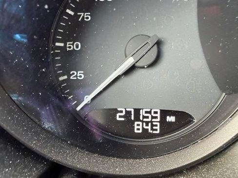 Used 2024 Porsche Macan S AWD/4WD image 18