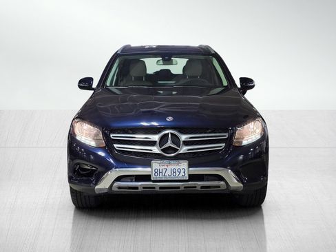 Used 2019 Mercedes-Benz GLC 300 image 2