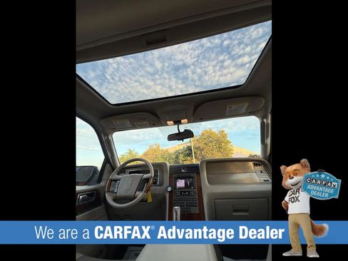 Used 2014 Lincoln Navigator 4WD image 52