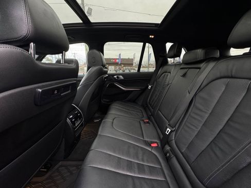 Used 2019 BMW X5 xDrive40i w/ Convenience Package image 22