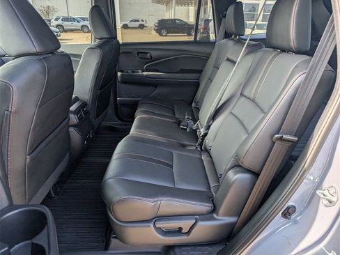 Certified 2024 Honda Passport TrailSport image 32