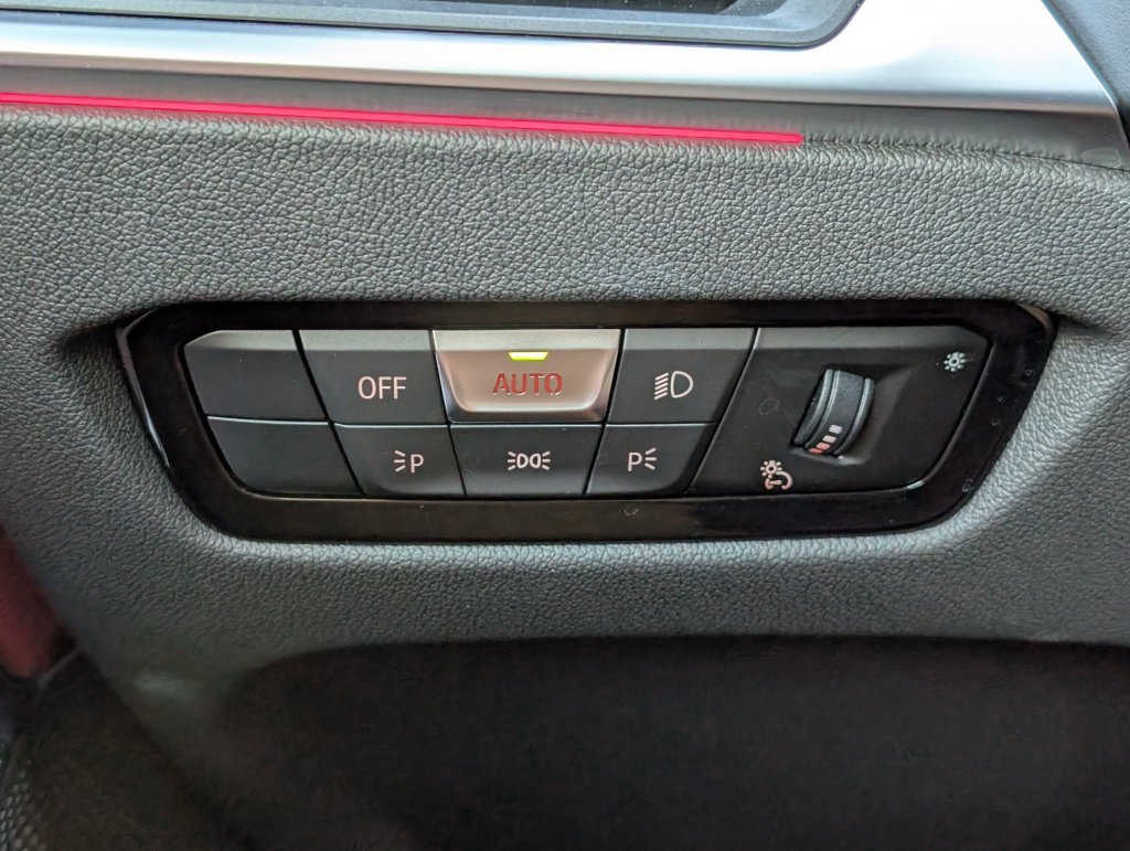Used 2024 BMW 330i Sedan RWD image 21