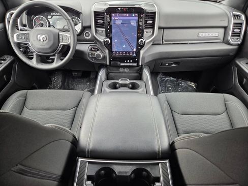 Used 2025 RAM 1500 Big Horn AWD/4WD image 16