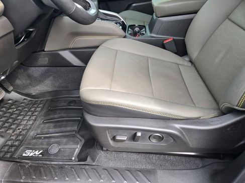 Used 2026 Chevrolet Colorado ZR2 w/ Technology Package image 23