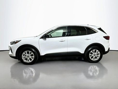 Used 2023 Ford Escape Active AWD/4WD image 4