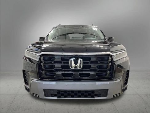 New 2026 Honda Pilot Touring image 10