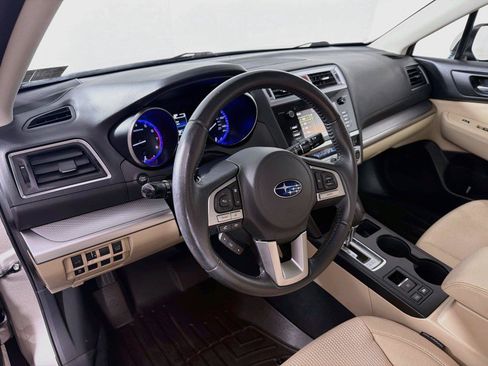 Used 2017 Subaru Outback 2.5i Premium AWD/4WD image 16