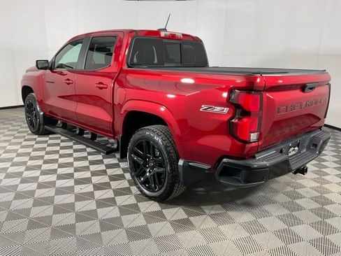 Used 2025 Chevrolet Colorado Z71 w/ Technology Package image 4