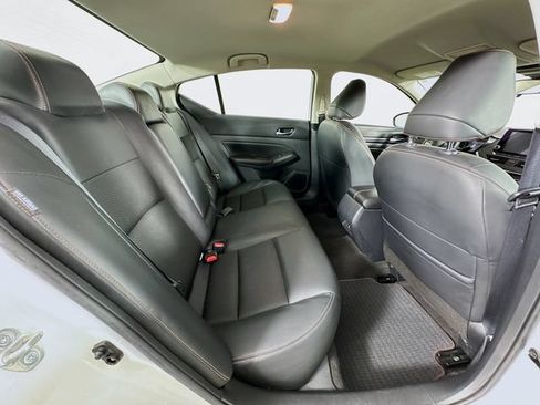 Used 2022 Nissan Altima 2.5 SR FWD image 28