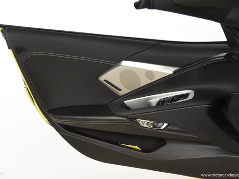 Used 2024 Chevrolet Corvette Z06 RWD image 39