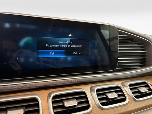 Used 2022 Mercedes-Benz GLE 350 4MATIC image 17