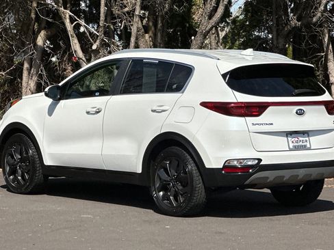 Used 2020 Kia Sportage S image 6