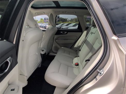 Used 2025 Volvo XC60 T8 Core w/ Protection Package Premier image 7