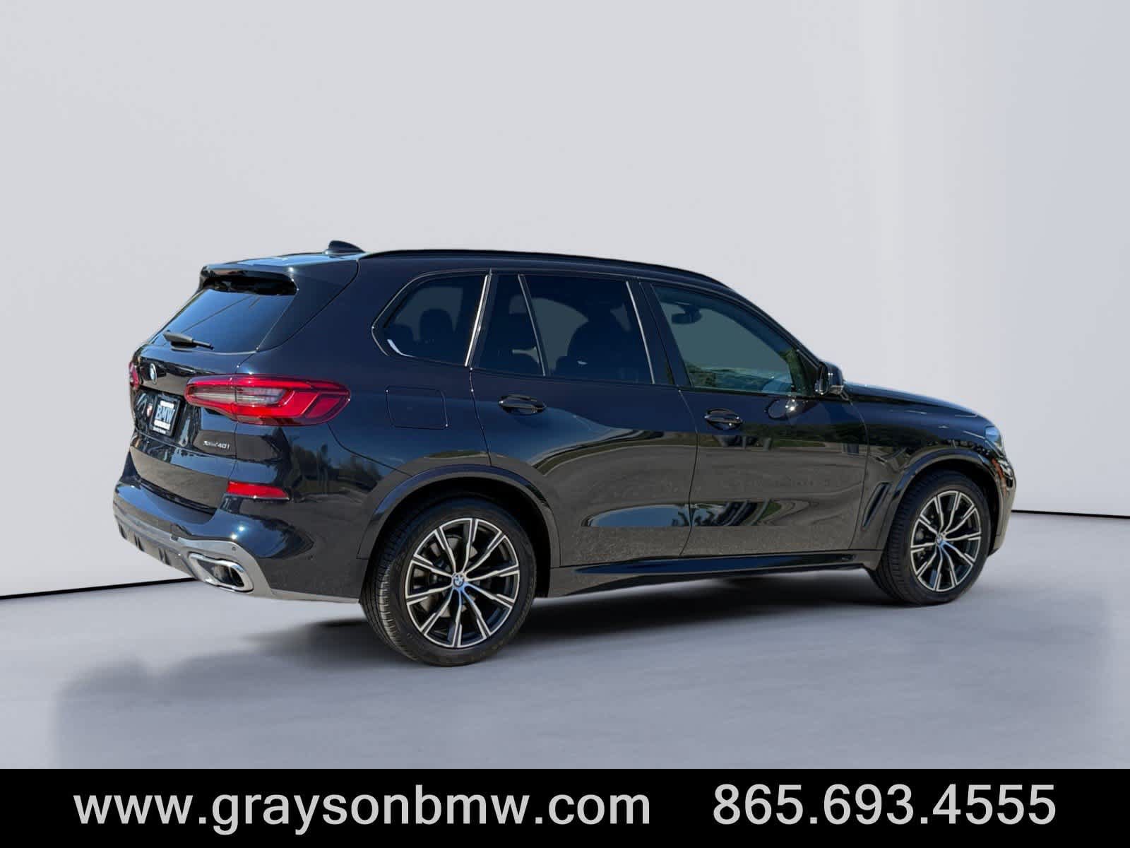 Used 2019 BMW X5 xDrive40i w/ M Sport Package AWD/4WD image 3