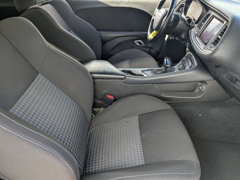 Used 2021 Dodge Challenger R/T w/ Driver Convenience Group image 12