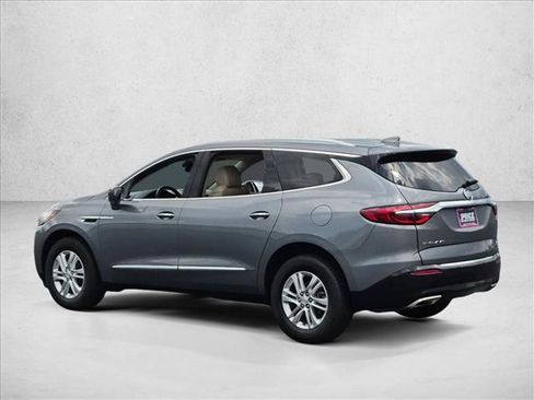 Used 2020 Buick Enclave Essence w/ Sound and Sites Package FWD image 8