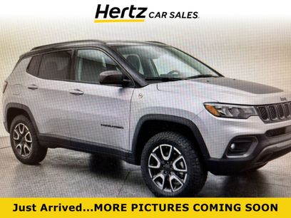 Used 2025 Jeep Compass Trailhawk