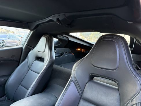 Used 2017 Chevrolet Corvette Z06 RWD image 6