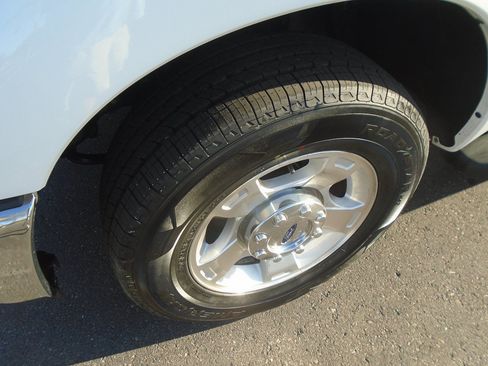 Used 2014 Ford F350 XLT RWD image 9