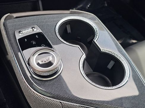 New 2026 Cadillac Optiq Sport 1 AWD/4WD image 32