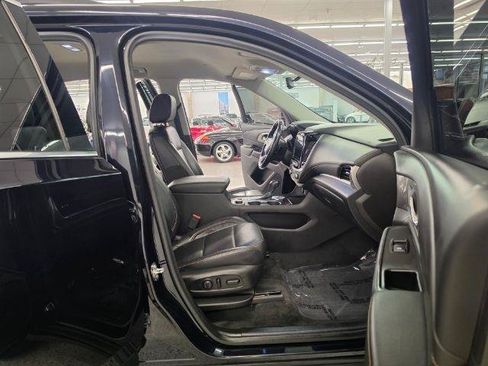 Used 2020 Chevrolet Traverse LT AWD/4WD image 10