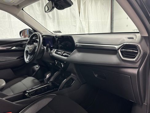Used 2024 Chevrolet TrailBlazer LT w/ Convenience Package AWD/4WD image 62