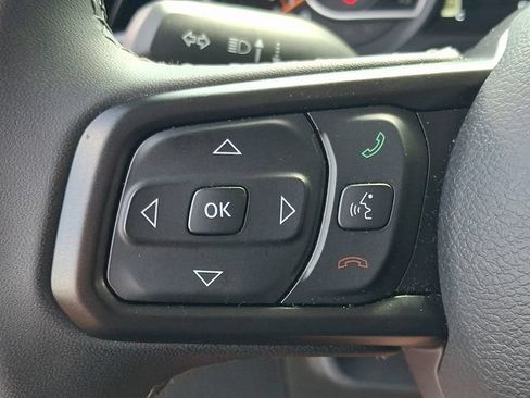 Used 2026 Jeep Wrangler Unlimited Rubicon AWD/4WD image 21