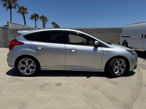 Used 2013 Ford Focus ST FWD image 11