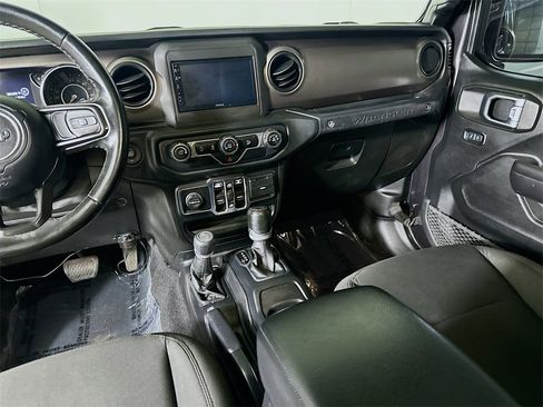 Used 2020 Jeep Wrangler Unlimited Sport S image 17