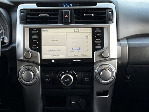 Used 2020 Toyota 4Runner SR5 image 17