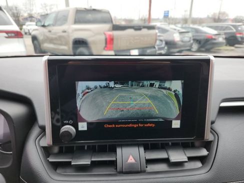 Used 2024 Toyota RAV4 LE image 18