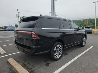 Used 2026 Lincoln Navigator Reserve AWD/4WD video 3