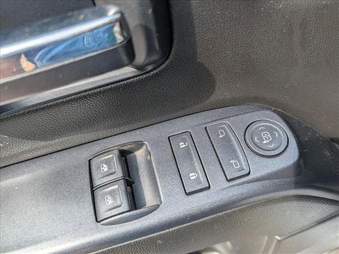Used 2015 Chevrolet Silverado 3500 W/T AWD/4WD image 28