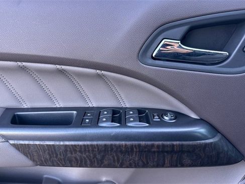 Used 2021 GMC Canyon Denali image 11