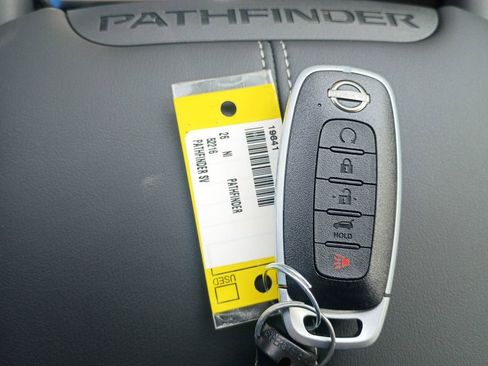 New 2026 Nissan Pathfinder SV image 35