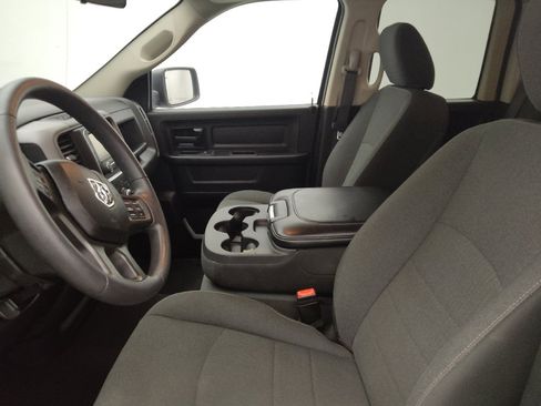 Used 2021 RAM 1500 Tradesman w/ Tradesman SXT Package RWD image 17