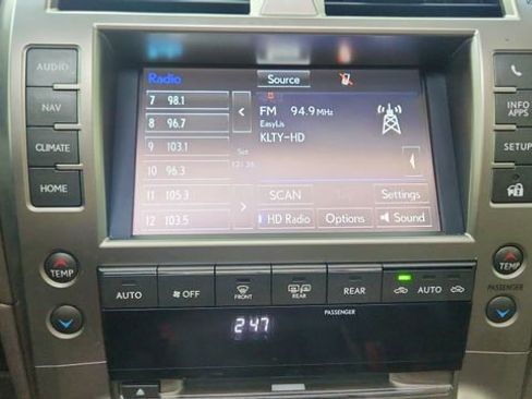 Used 2018 Lexus GX 460 Premium w/ Premium Package image 51