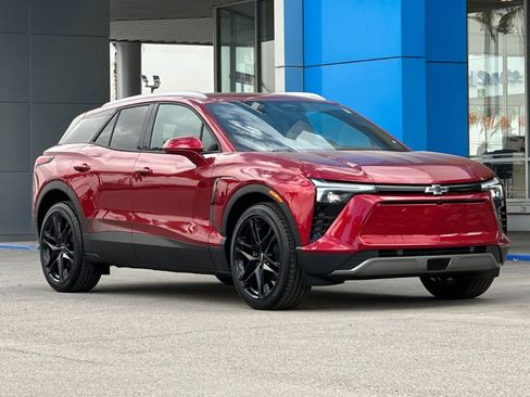 Used 2026 Chevrolet Blazer EV LT image 7