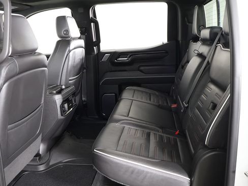 Used 2023 GMC Sierra 1500 AT4X AWD/4WD image 40
